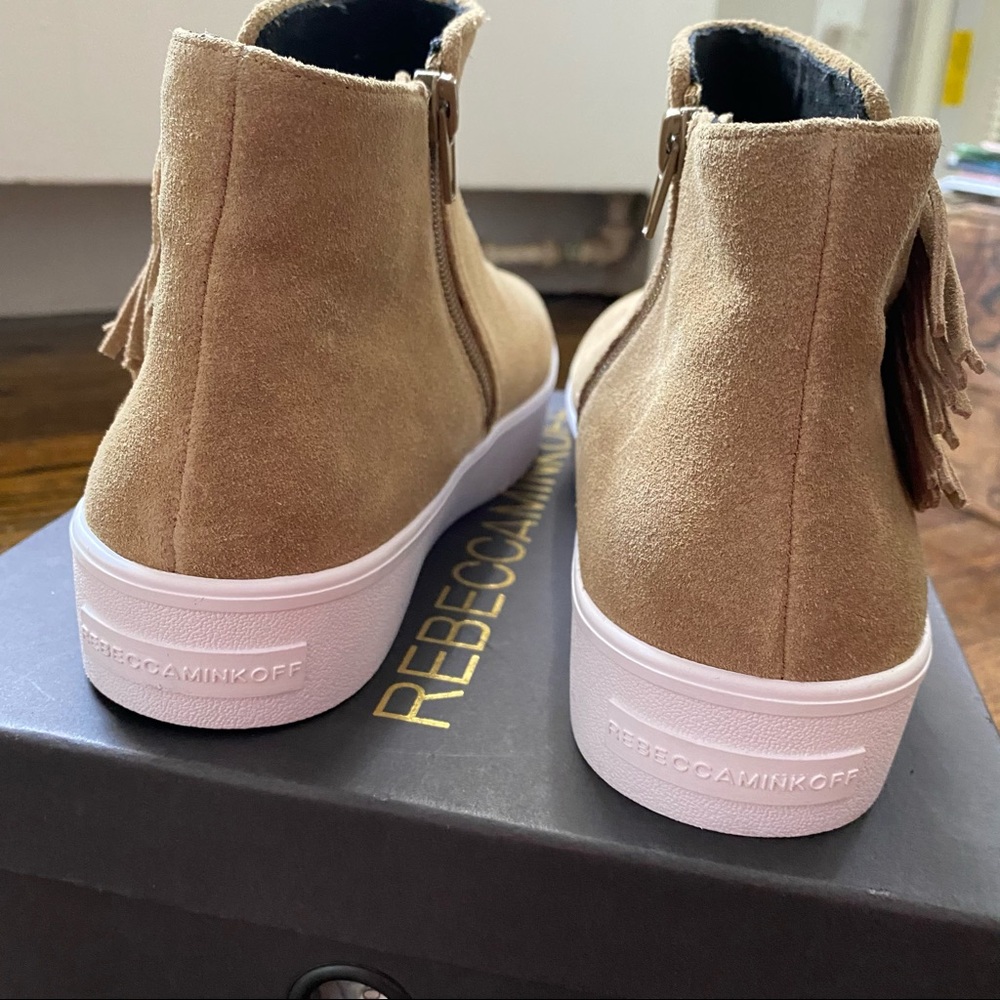 Rebecca Minkoff Women’s Stella Suede Fringe Sneakers NIB - Picture 3 of 9
